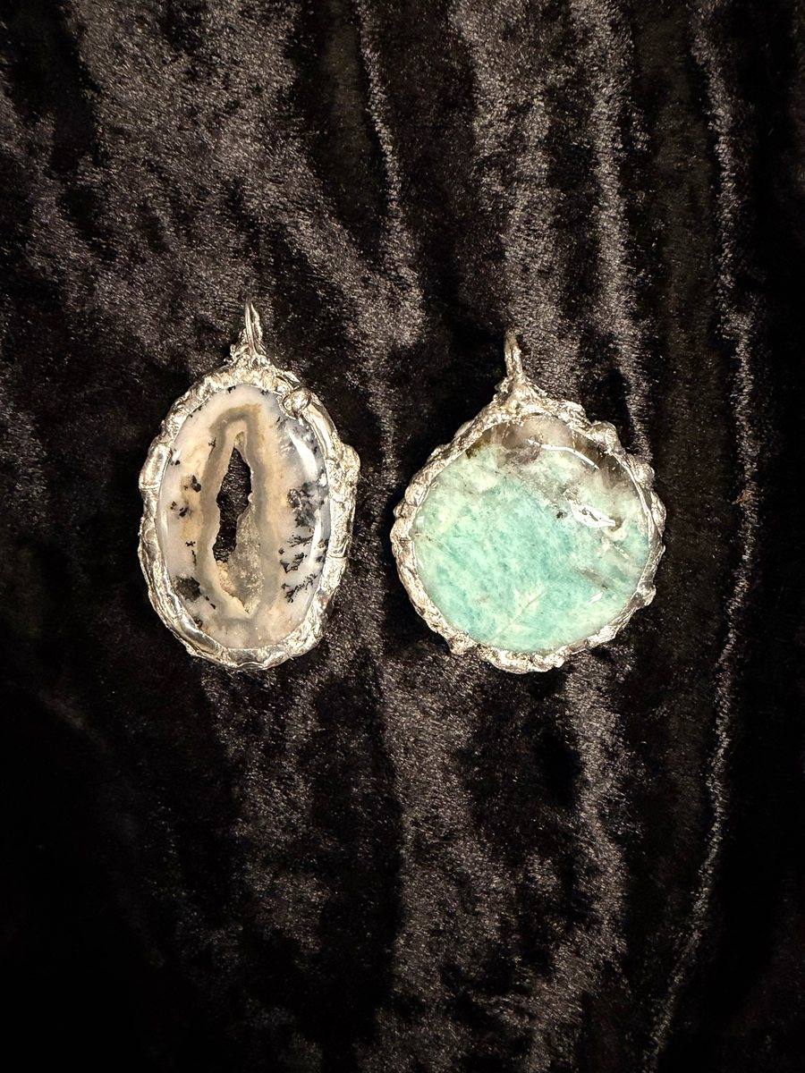 Amazonite and dendritic agate pendants made at a beginner jewelry workshop in Ohio